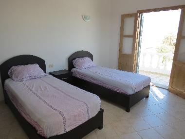 Villa �/en/au tezdaine (Madanin)ou appartement ou maison de vacances