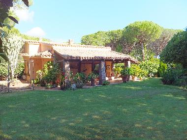 Villa /en/au Santa Margherita di Pula (Cagliari)ou appartement ou maison de vacances