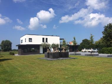 Appartement de vacances /en/au Vrouwenpolder (Zeeland)ou appartement ou maison de vacances