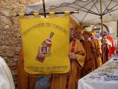 Villa /en/au La Tour sur Orb (Hrault)ou appartement ou maison de vacances