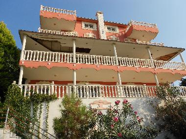 Villa /en/au Kusadasi (Aydin)ou appartement ou maison de vacances