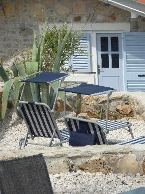 Maison de vacances /en/au Murter (Sibensko-Kninska)ou appartement ou maison de vacances