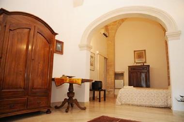 Chambre avec petit djeuner /en/au Lecce (Lecce)ou appartement ou maison de vacances