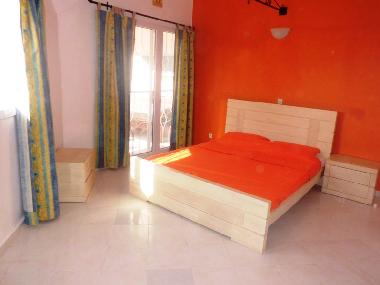 Villa �/en/au SALY (Thies)ou appartement ou maison de vacances