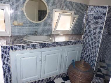 Villa �/en/au SALY (Thies)ou appartement ou maison de vacances