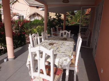 Villa �/en/au SALY (Thies)ou appartement ou maison de vacances