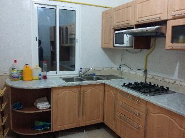 Bateau �/en/au Akouda-TANTANA (Susah)ou appartement ou maison de vacances