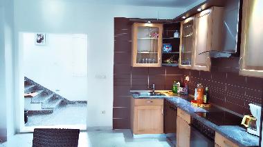 Maison de vacances �/en/au Katuni (Splitsko-Dalmatinska)ou appartement ou maison de vacances