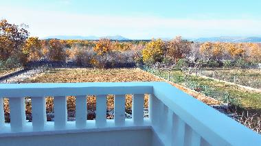 Maison de vacances �/en/au Katuni (Splitsko-Dalmatinska)ou appartement ou maison de vacances