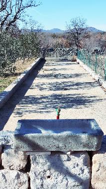 Maison de vacances �/en/au Katuni (Splitsko-Dalmatinska)ou appartement ou maison de vacances