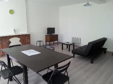 Maison de vacances �/en/au Chepniers (Charente-Maritime)ou appartement ou maison de vacances