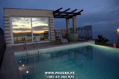 Villa �/en/au Rezevici (Mont�n�gro)ou appartement ou maison de vacances