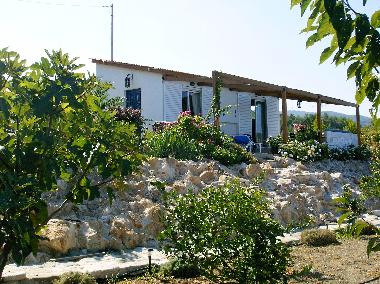 Maison de vacances /en/au kritinia (Dodekanisos)ou appartement ou maison de vacances