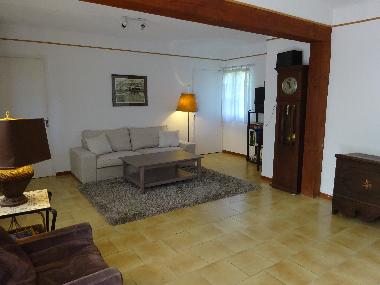 Maison de vacances �/en/au Pont Saint Esprit (Gard)ou appartement ou maison de vacances