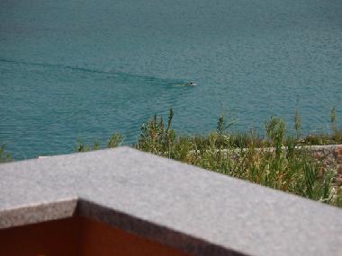 Maison de vacances /en/au Pag (Zadarska)ou appartement ou maison de vacances