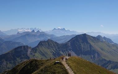 Chalet �/en/au Les Paccots (Montreux-Vevey)ou appartement ou maison de vacances