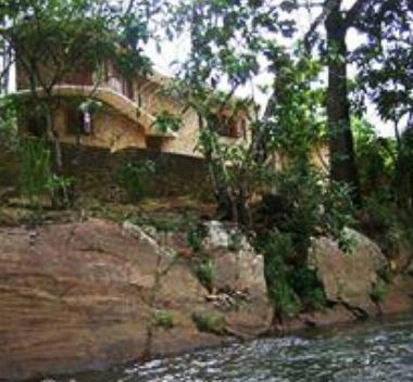 Maison de vacances /en/au BULATHKOHUPITIYA  (Kegalla)ou appartement ou maison de vacances