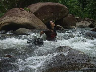 Maison de vacances /en/au BULATHKOHUPITIYA  (Kegalla)ou appartement ou maison de vacances