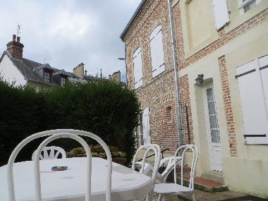 Maison de vacances �/en/au Lisieux (Calvados)ou appartement ou maison de vacances
