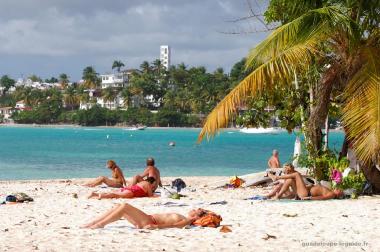Plage de la Datcha, Gosier