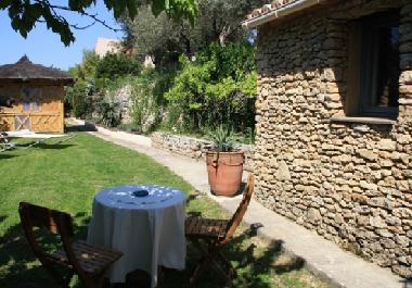 Appartement de vacances /en/au COLLIAS (Gard)ou appartement ou maison de vacances