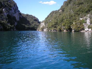 Appartement de vacances /en/au COLLIAS (Gard)ou appartement ou maison de vacances