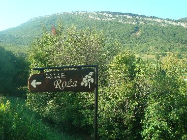 Chambre avec petit djeuner /en/au Roč (Istarska)ou appartement ou maison de vacances