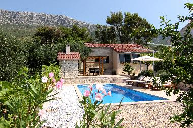 Villa �/en/au Kastel Sucurac (Splitsko-Dalmatinska)ou appartement ou maison de vacances