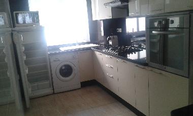 tous electrom�nagers neufs, � part le micro onde et r�frig�rateur  