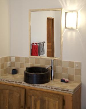 Villa /en/au Propiac (Vaucluse)ou appartement ou maison de vacances