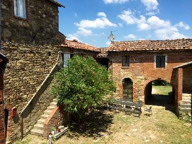 Appartement de vacances /en/au Lucignano (Siena)ou appartement ou maison de vacances
