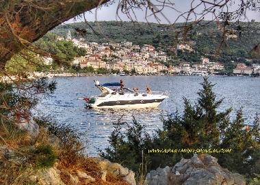 Appartement de vacances /en/au Povlja (Splitsko-Dalmatinska)ou appartement ou maison de vacances