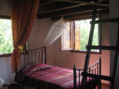 Chambre avec petit d�jeuner �/en/au DERVENI (Korinthia)ou appartement ou maison de vacances