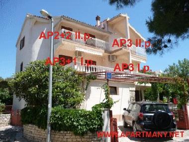 Appartement de vacances /en/au sibenik-grebastica (Sibensko-Kninska)ou appartement ou maison de vacances