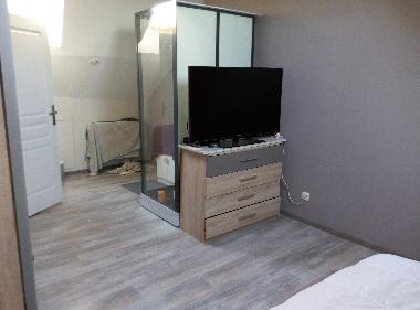 Maison de vacances /en/au MONTMOROT (Jura)ou appartement ou maison de vacances