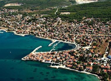 Maison de vacances /en/au Bibinje (Zadarska)ou appartement ou maison de vacances