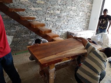 Table a manger - Tronc en teak massif