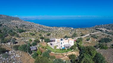 Villa /en/au RETHYMNO (Rethymni)ou appartement ou maison de vacances