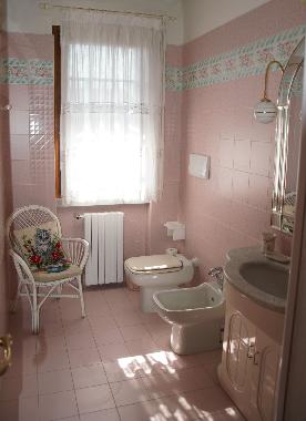 Villa �/en/au MONTIGNOSO (Massa-Carrara)ou appartement ou maison de vacances