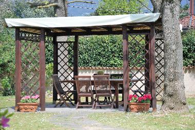 Villa �/en/au MONTIGNOSO (Massa-Carrara)ou appartement ou maison de vacances