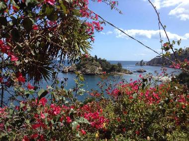 Villa �/en/au acireale (Catania)ou appartement ou maison de vacances