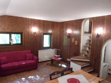 Chalet /en/au sarnano (Macerata)ou appartement ou maison de vacances