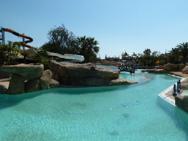 Caravane  /en/au agde (Hrault)ou appartement ou maison de vacances