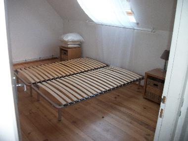 Maison de vacances �/en/au LES JUNIES (FRANCE) (Lot)ou appartement ou maison de vacances