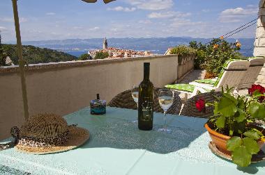 Appartement de vacances /en/au KRK Vrbnik (Primorsko-Goranska)ou appartement ou maison de vacances