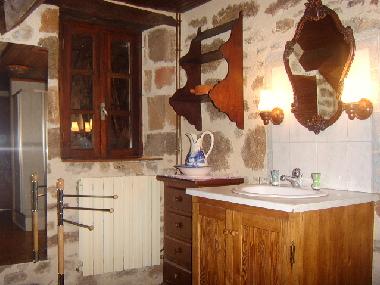 Maison de vacances /en/au le Bouyssou (Lot)ou appartement ou maison de vacances