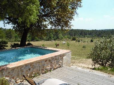 Chalet �/en/au AUPS (Var)ou appartement ou maison de vacances