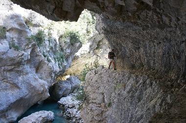 Chalet �/en/au AUPS (Var)ou appartement ou maison de vacances