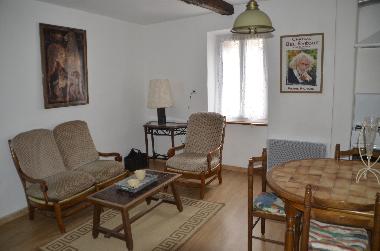 coin salon  cot de la cuisine