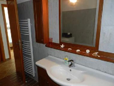 Maison de vacances /en/au Eurostini-Xulokastro (Korinthia)ou appartement ou maison de vacances